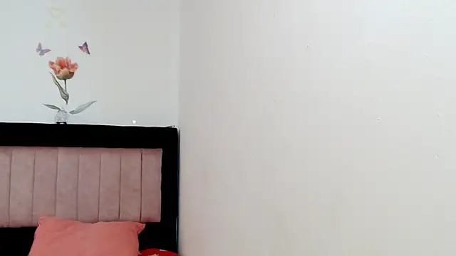 AMARYXS online show from April 10, 3:52 pm