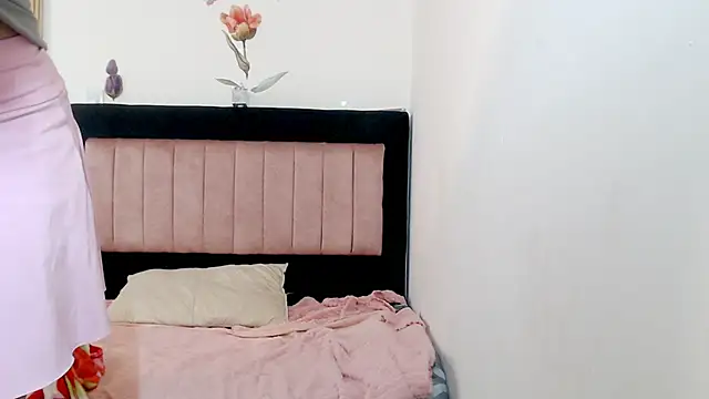 AMARYXS online show from April 9, 1:28 pm