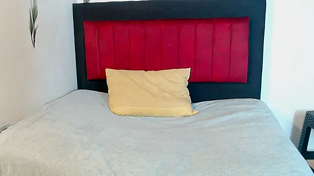 AMARYXS online show from February 19, 6:38 pm