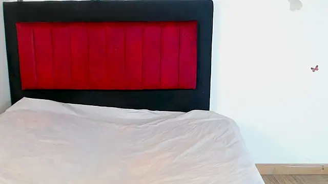 AMARYXS online show from February 14, 6:52 pm