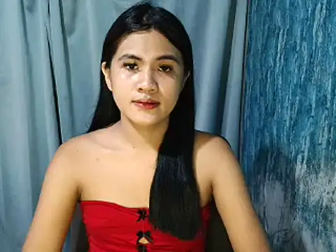 Snapshot of Rema_thebigcock chatting on July 19, 12:52 am Rema thebigcock online show from July 19, 12:52 am