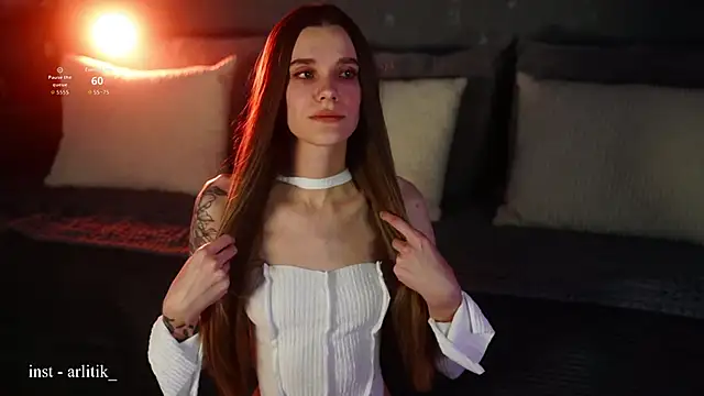 Snapshot of Arlitik chatting on February 23, 2:46 am Arlitik online show from February 23, 2:46 am