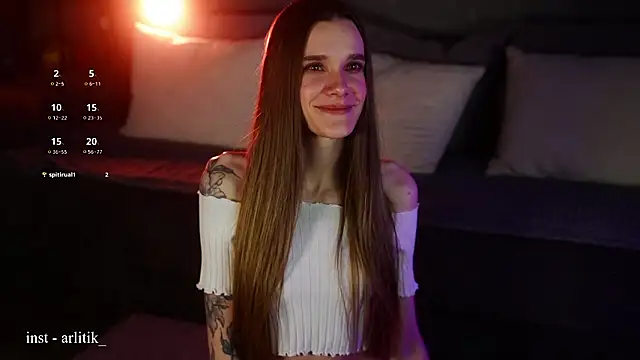 Snapshot of Arlitik chatting on February 23, 2:50 pm Arlitik online show from February 23, 2:50 pm