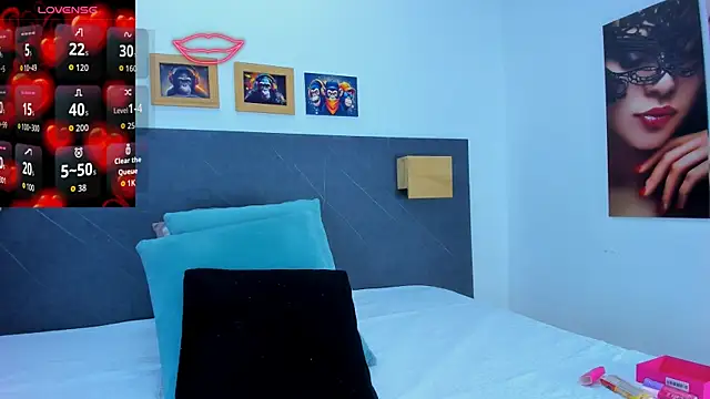 Andhrea Vale online show from April 14, 12:21 pm