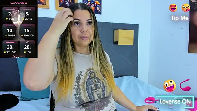 Andhrea Vale online show from February 9, 11:52 am