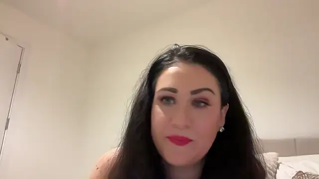 Celeste-Noir online show from December 2, 5:53 am