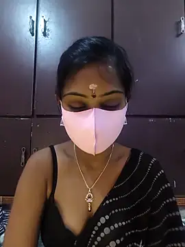 Snapshot of siritelugubutterfly chatting on November 15, 6:39 am siritelugubutterfly online show from November 15, 6:39 am