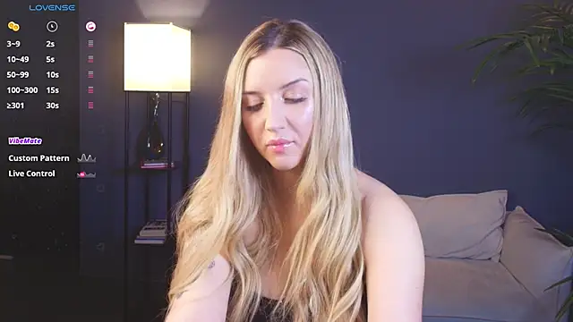  Mi1a  online show from December 2, 3:19 am