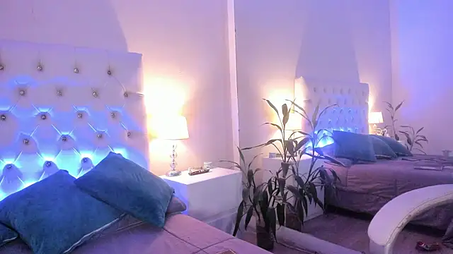Scarlett Bunny  online show from May 27, 1:57 am