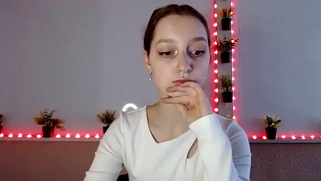 Curlyyy Girl online show from November 11, 11:38 am