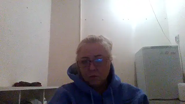 Snapshot of Tati_0808 chatting on November 12, 8:56 pm Tati 0808 online show from November 12, 8:56 pm