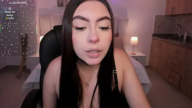 Maya vexx online show from January 10, 8:48 pm