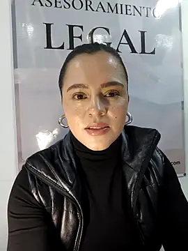 Snapshot of ALEJA__22 chatting on February 24, 6:20 pm ALEJA 22 online show from February 24, 6:20 pm