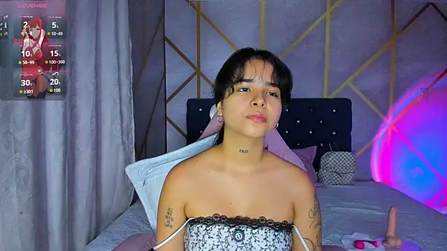  vaiolet owo online show from February 14, 5:29 am