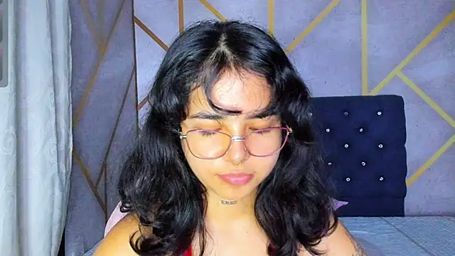  vaiolet owo online show from February 21, 7:43 am