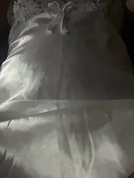  vaiolet owo online show from November 23, 5:06 am