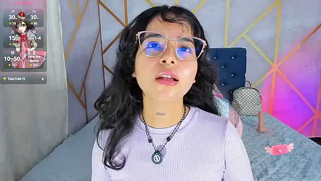  vaiolet owo online show from January 9, 7:15 am