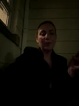 pervimilf online show from December 20, 11:40 pm