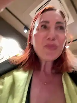 pervimilf online show from March 30, 10:06 am