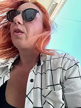 pervimilf online show from June 19, 9:37 am