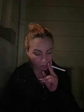 pervimilf online show from March 5, 11:54 pm