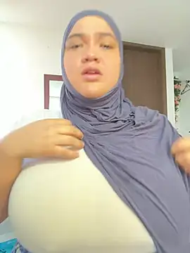 sweetmuslim01 online show from February 12, 5:56 pm