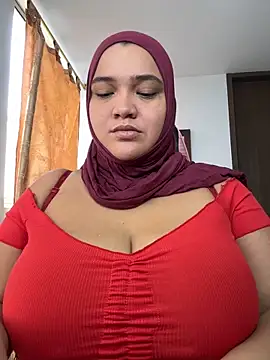 Snapshot of sweetmuslim01 chatting on October 12, 3:57 pm sweetmuslim01 online show from October 12, 3:57 pm