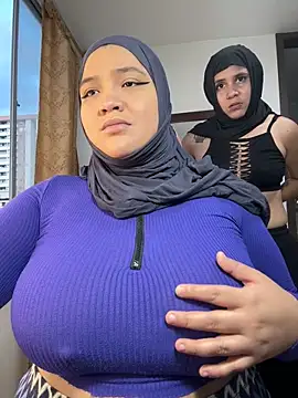 sweetmuslim01 online show from December 18, 10:35 pm