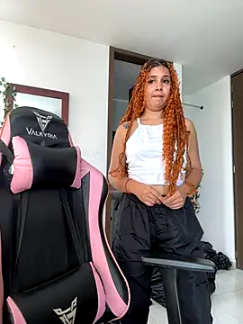 Snapshot of sweetmuslim01 chatting on November 23, 5:34 pm sweetmuslim01 online show from November 23, 5:34 pm