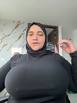 sweetmuslim01 online show from June 28, 8:26 pm