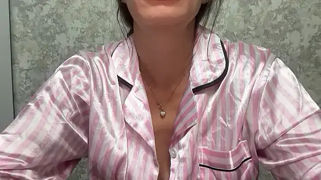 Angelinaa19 online show from March 23, 8:30 pm