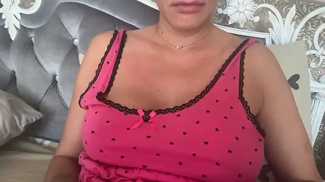 Angelinaa19 online show from February 9, 9:51 am