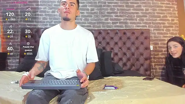 Sharon Tyga20 online show from January 9, 9:00 pm