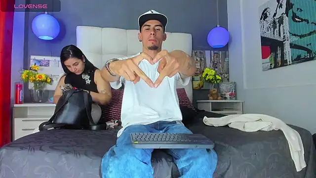 Sharon Tyga20 online show from December 1, 8:53 pm