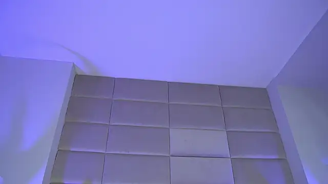 KatiaFinesse online show from November 13, 4:33 pm