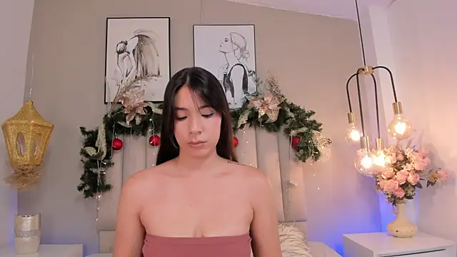 EmilyMiller 22 online show from December 17, 11:37 am