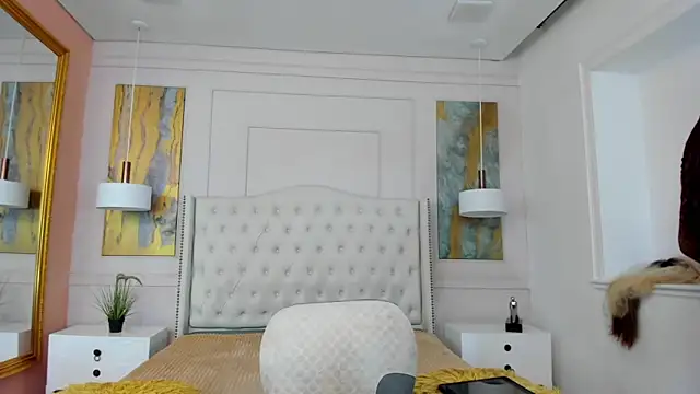 RosaliaMontero online show from February 10, 3:00 pm