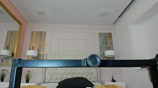 RosaliaMontero online show from November 10, 6:07 am