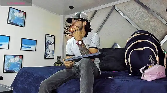 Sophia Ostin69 online show from November 25, 3:40 am