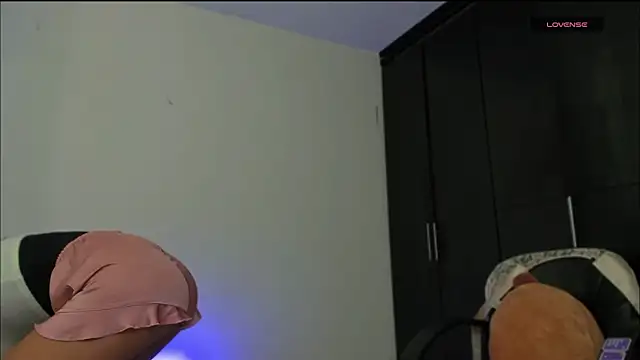 LilyGarcia online show from November 7, 5:06 pm