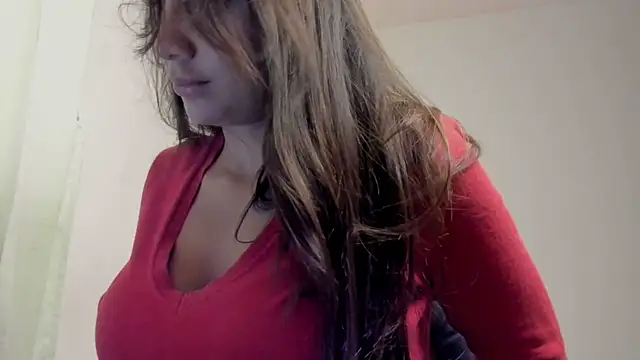 LilyGarcia online show from May 16, 2:10 am
