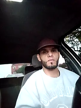 James21990 online show from April 7, 11:01 am