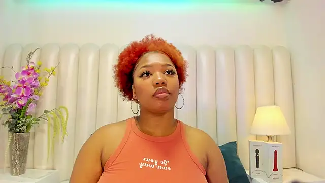 BrendaFernandez  online show from February 5, 2:57 pm