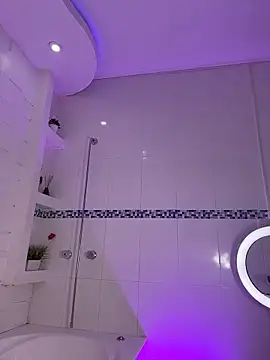 EmmilyEvanss online show from December 16, 5:28 pm