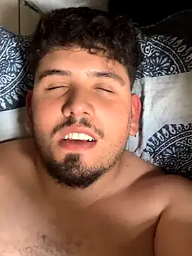 Bbbtro online show from December 3, 5:34 pm