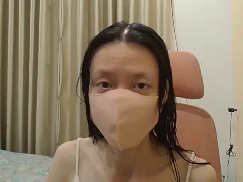 Lil-Cherries online show from March 5, 12:35 pm