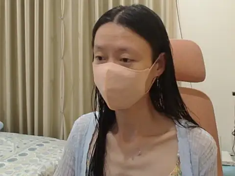 Lil-Cherries online show from March 28, 3:13 pm