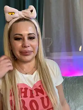 MonnyStef online show from February 14, 12:55 am