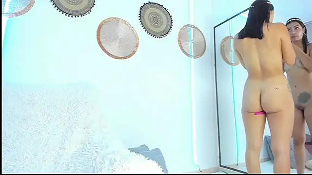 KIMMY MONTIELL online show from April 15, 11:27 am