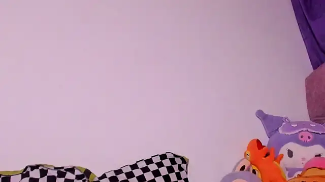 amy  a online show from February 14, 7:08 am